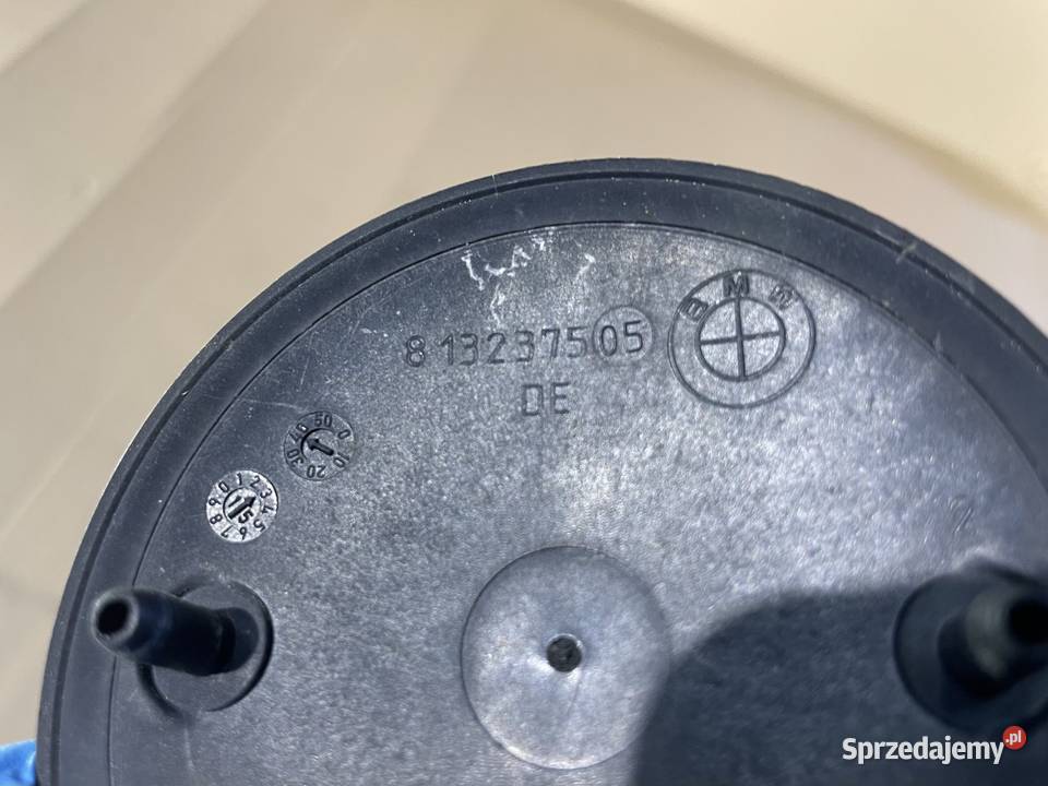 8132375 emblemat znaczek maski bmw 3 e46 5 e39 Szczecin
