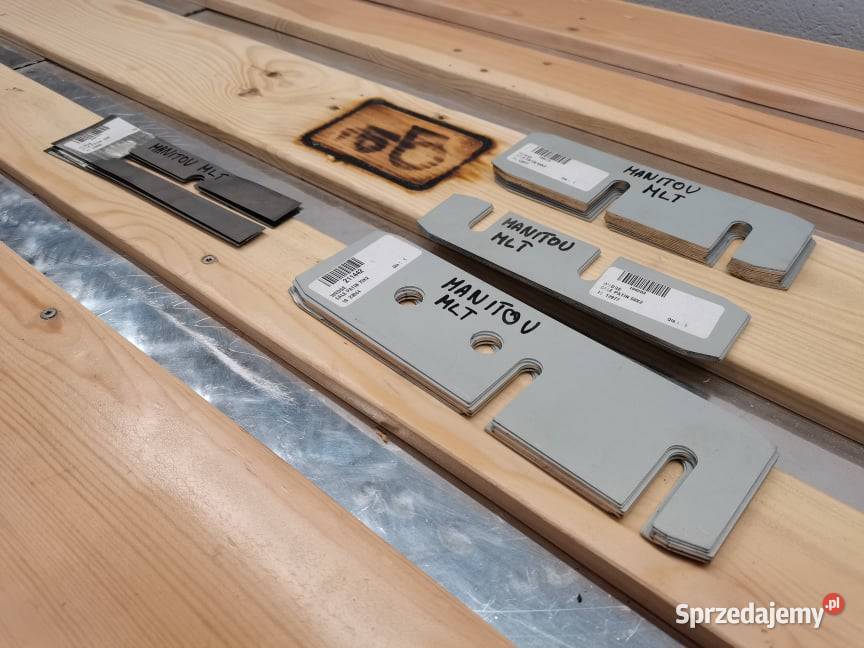 Ślizgi wysiegnika Manitou MLT Komplet Wilkowo