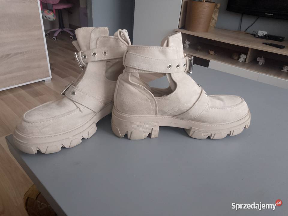 Buty łódzkie Błaszki