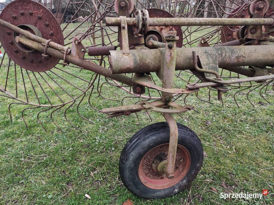 Sprzedam grabarke Wola Roźwienicka