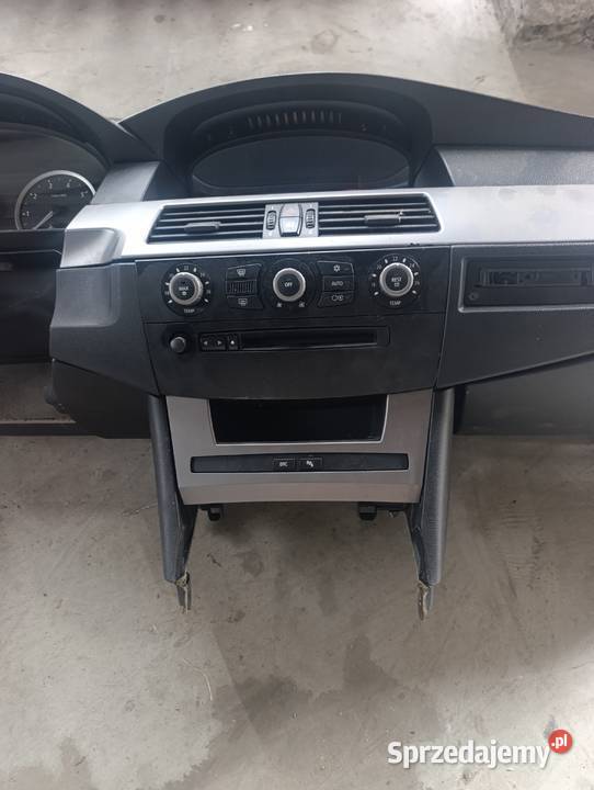 Kokpit kompletny z Navi BMW E60 osobowe Brdów