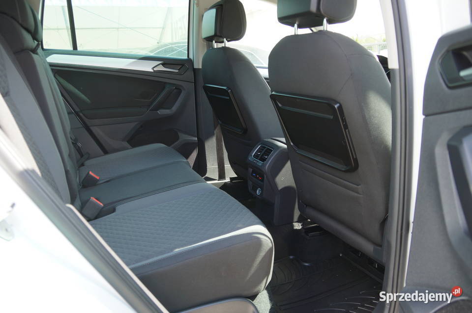 Volkswagen Tiguan 20 Benzyna 180 4x4 Klima ASR (kontrola trakcji) małopolskie Nowy Sącz