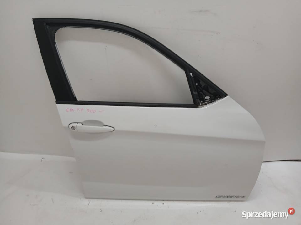DRZWI PRAWE PRZEDNIE PRZÓD BMW X1 E84 300 Strzyżewice