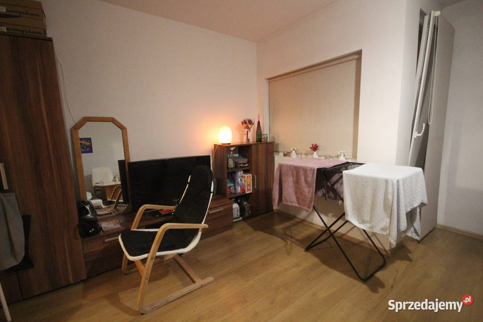 1pok 26met Placu Jana Pawła II BALKONPIWNICA sieć