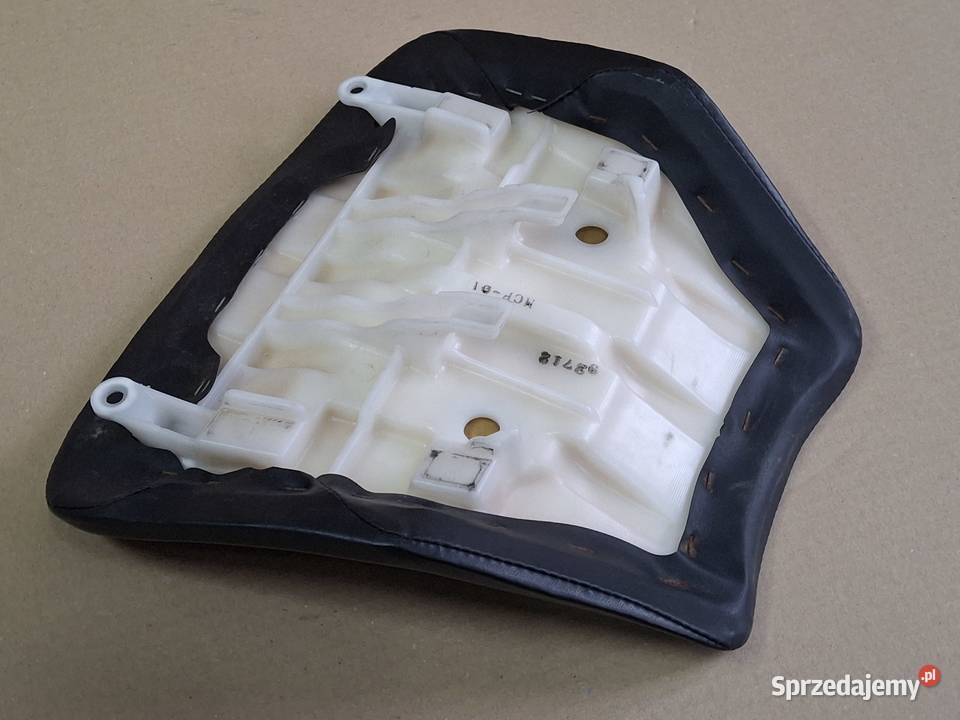 HONDA VTR 1000 SP1 SIEDZISKO KANAPA SIEDZENIE Bieleń sprzedam