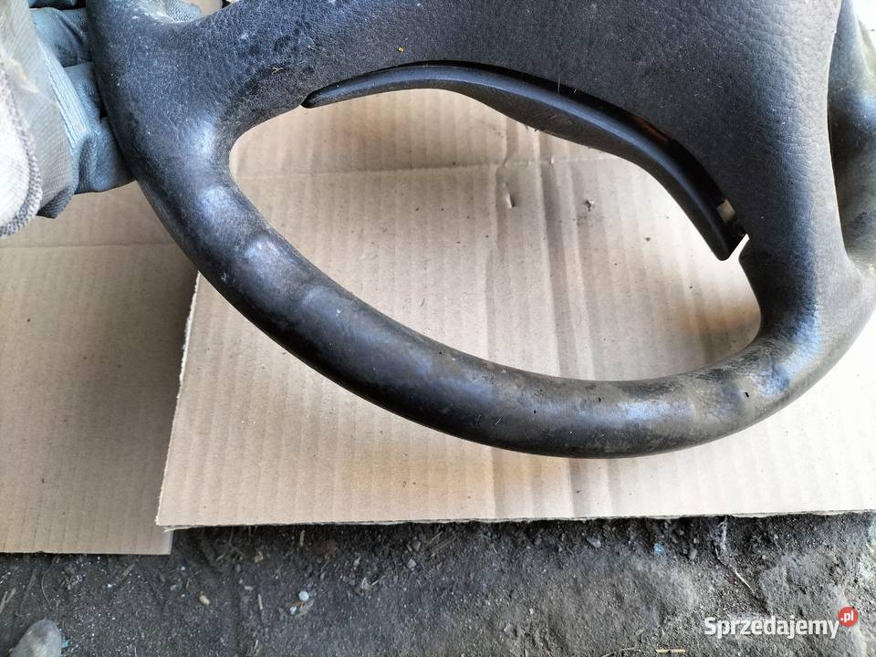AUDI 80 B4 80B4 KIEROWNICA AUDI osobowe Kamień-Kolonia sprzedam