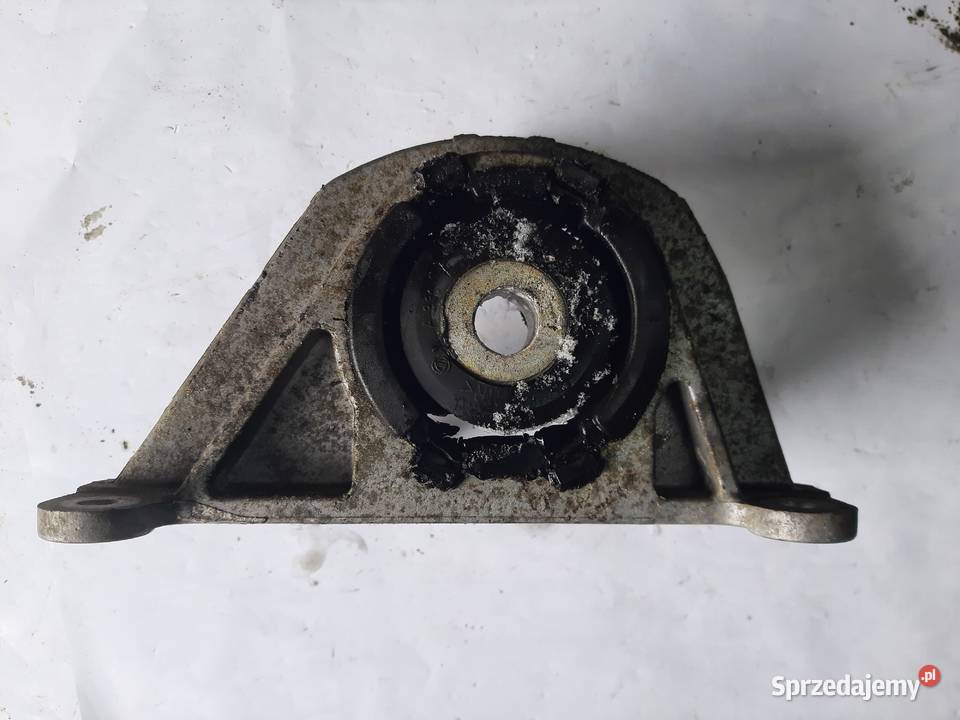 Fiat Doblo 12 8V boczna łapa poduszka skrzyni