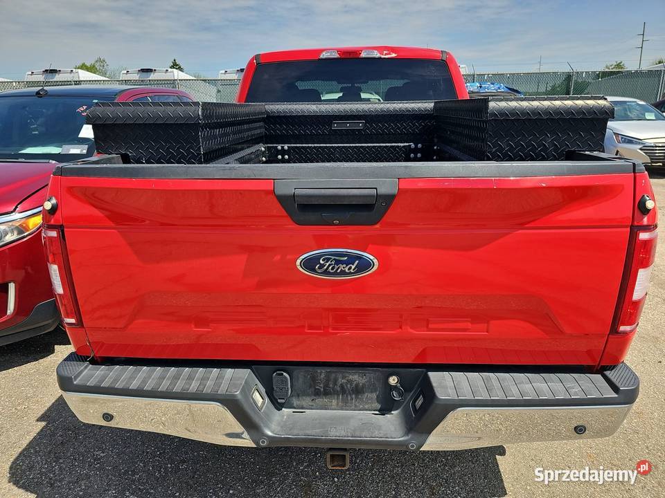 Ford F150 XLT Crew Cab Medium Bed Warszawa