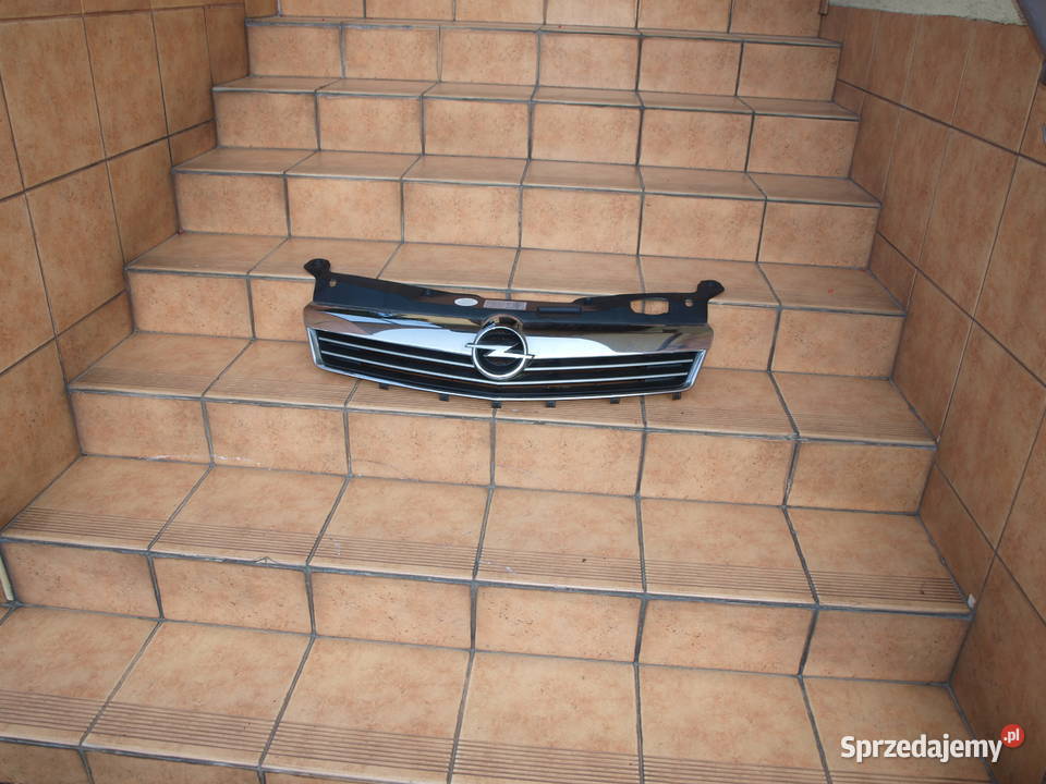 Opel Astra H grill chrom atrapa przód 2007 2012r wielkopolskie Kalisz