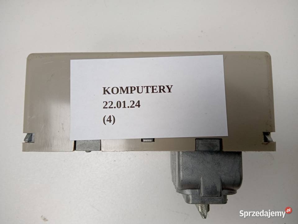 RYGIEL KOLUMNY KIEROWNICZEJ INFINITI QX70 FX Nowy Tomyśl