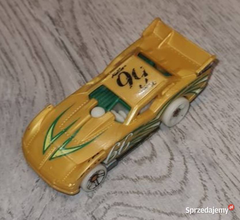 Autko samochód resorak Hot Wheels Maximum Leeway Łódź