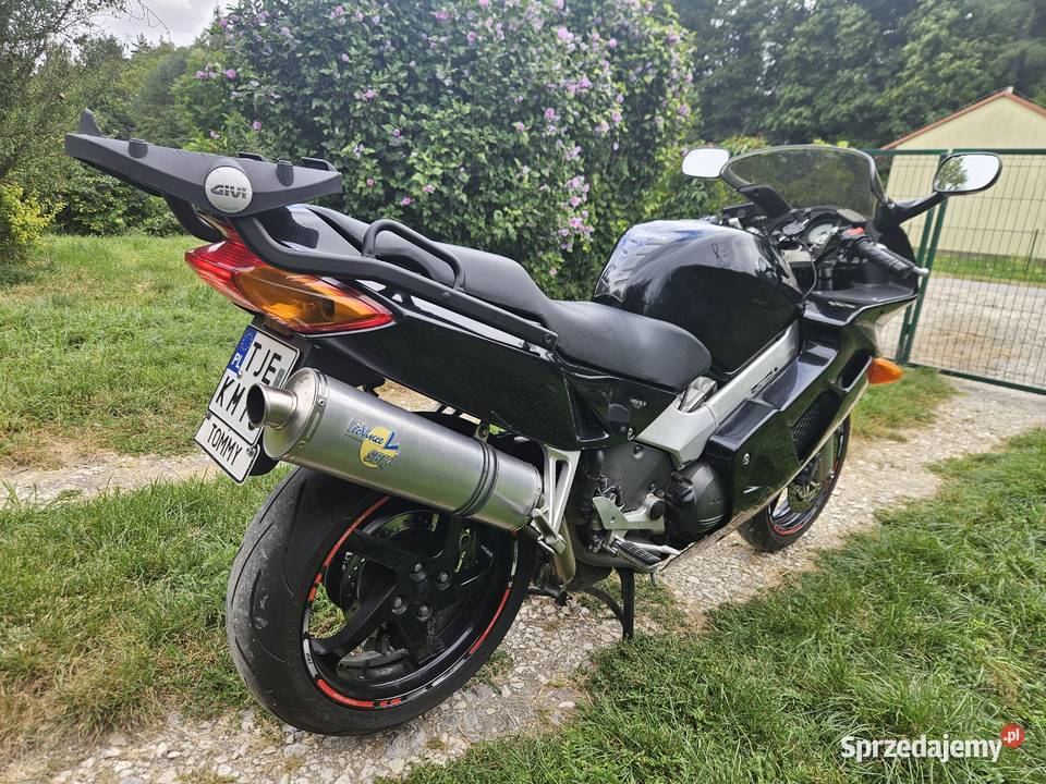 Honda VFR 800 Fi turystyczny