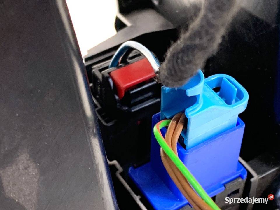 KRATKA NAWIEWU PRZÓD VW GOLF VII 5G1819728AC