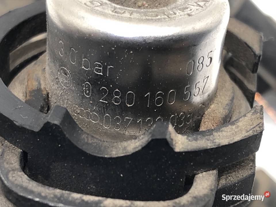 LISTWA WTRYSKOWA VW POLO 030906031J 14 60