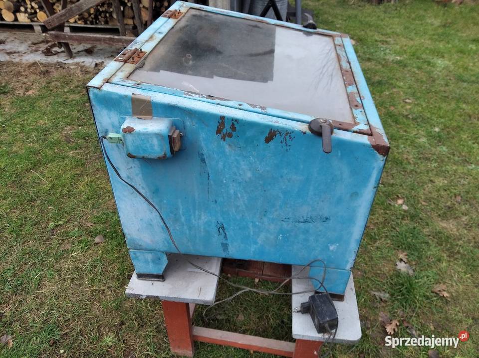 Piaskarka kabinowa 90l Piaskarki Kłomnice