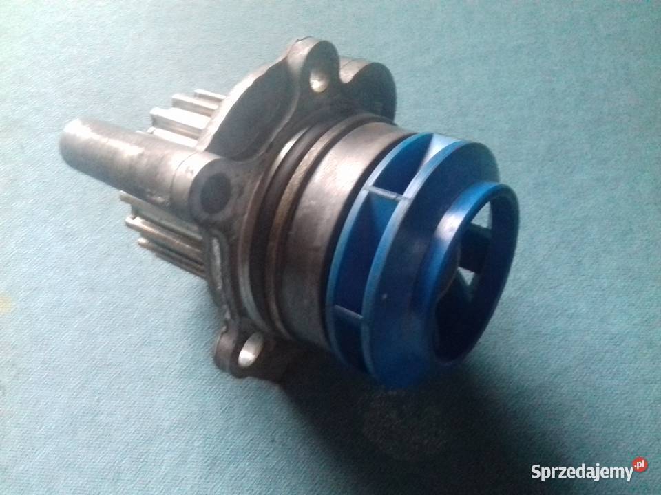 Pompa wody SKF 19TDI AWX AVF AJM Passat B5 Audi Szczebrzeszyn