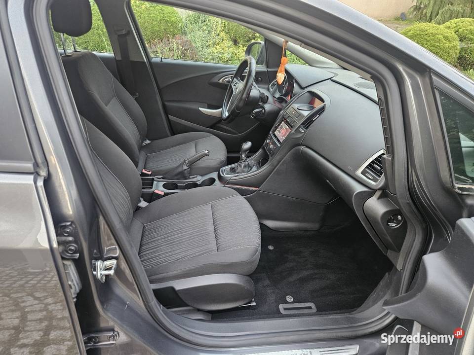 Opel Astra J 2010r 13cdTi Klima Alu 17 Kamera Zarejestrowany w Polsce Ryglice
