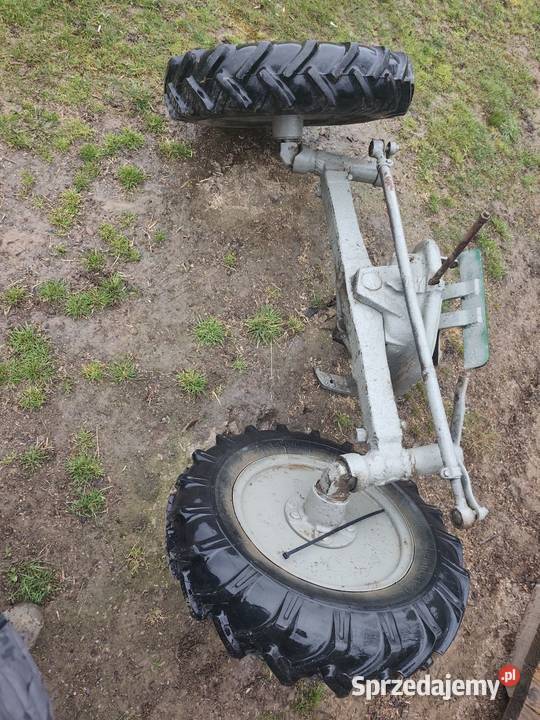 C330 Zetor k25 bocian części nowe opony c330 Napęd 2x4 Zetor