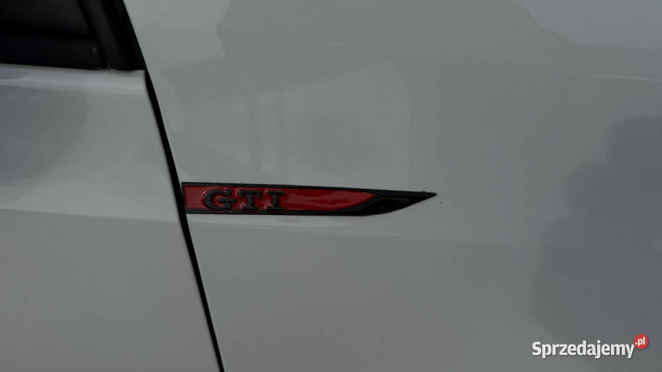 Volkswagen Golf 20tsi GTI 220 Automat xenon ledy