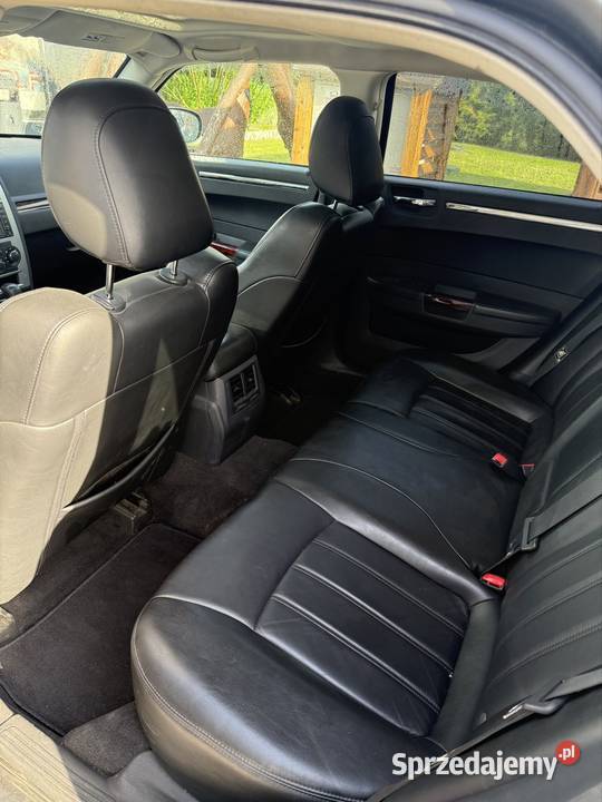 Chrysler 300c 30crd 2008r modelowo 301000km Ziębice