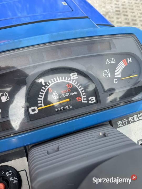 ISEKI Hunter 233 23hp 4x4manualna skrzynia Zare Biskupice