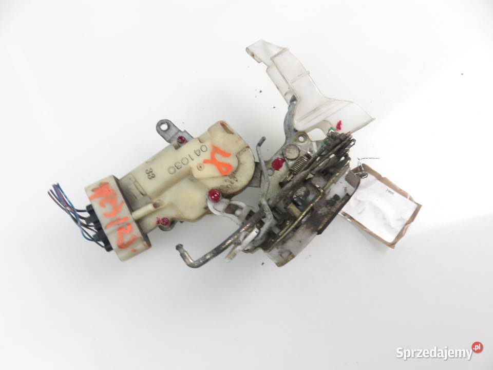 ZAMEK LEWY PRZEDNI TOYOTA YARIS VERSO 6 PIN małopolskie