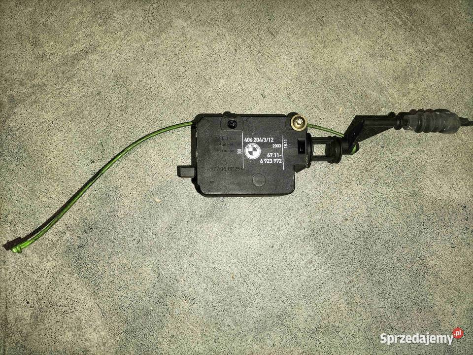 Siłownik klapki wlewu paliwa BMW E65 E66 Poręba sprzedam