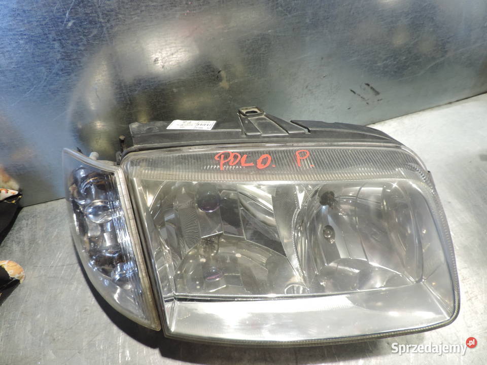 VW POLO 6N2 LAMPA PRAWA PRZEDNIA Rok produkcji 2001 Nowy Sącz