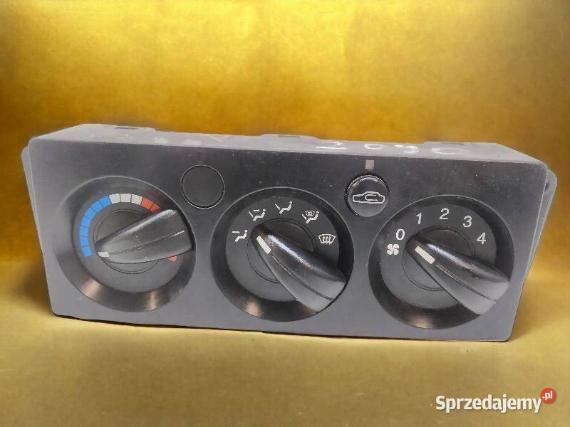 PANEL NAWIEWU Daewoo Nubira II 19972004
