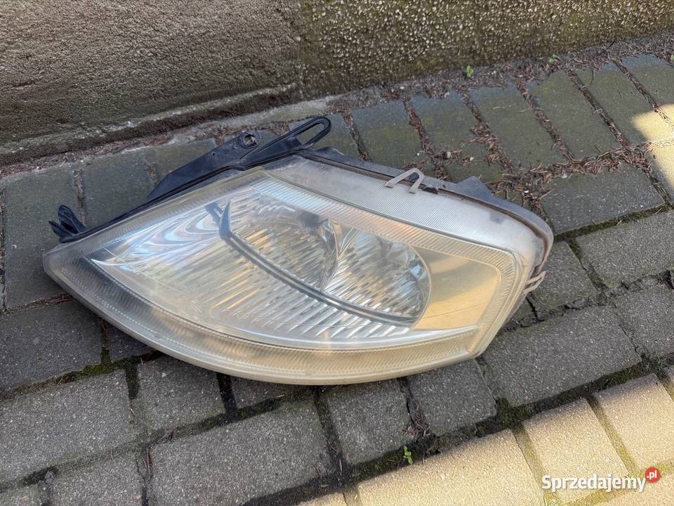 Lampa lewa Citroen C3 I