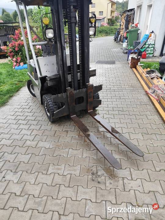 Tokarka do metalu Tue 35 x 1000 Huvema 360