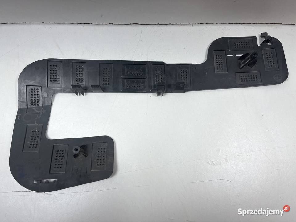 TESLA Y PRAWA RAMKA MOCOWANIE HALOGENU Międzychód sprzedam