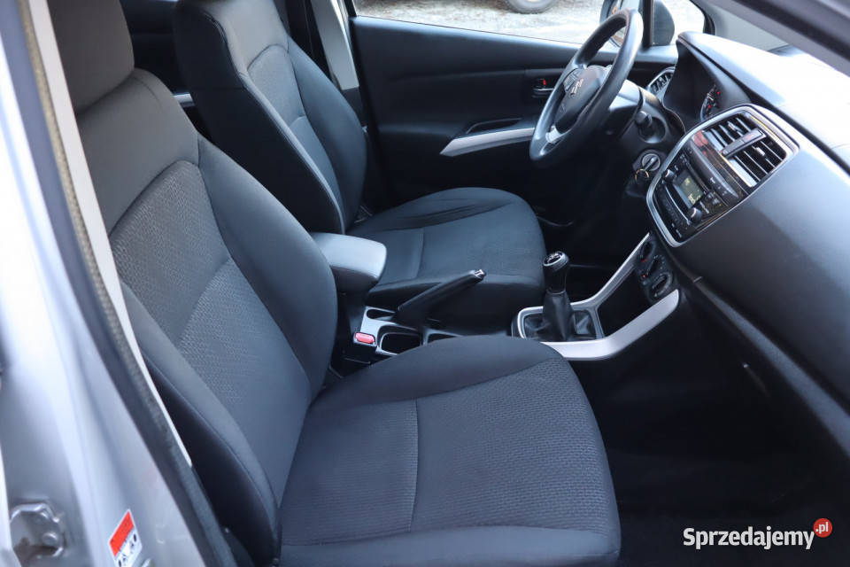 Suzuki SX4 SCross 10 BoosterJet srebrny Zabrze