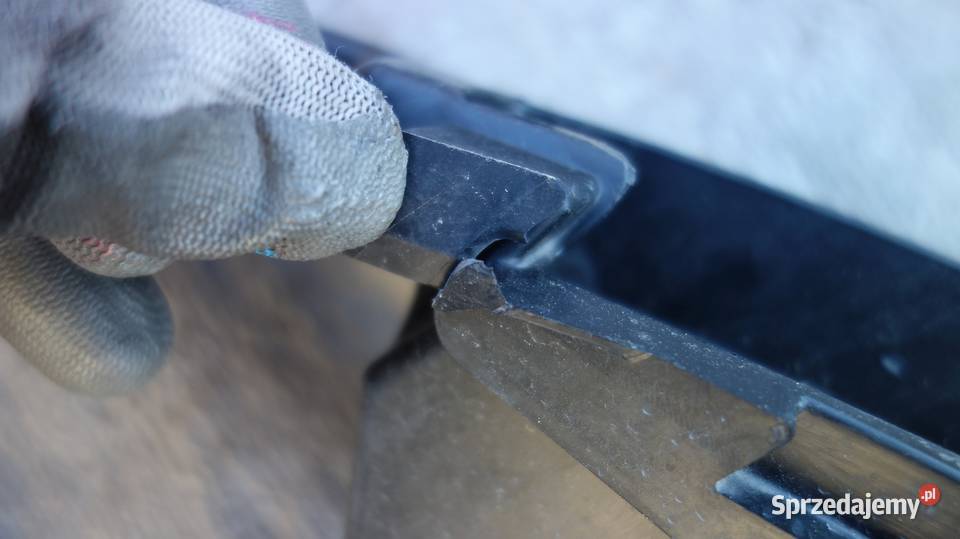 RENAULT ESPACE V 5 KRATKA ŚRODKOWA ZDERZAKA Karoseria Ruda Śląska