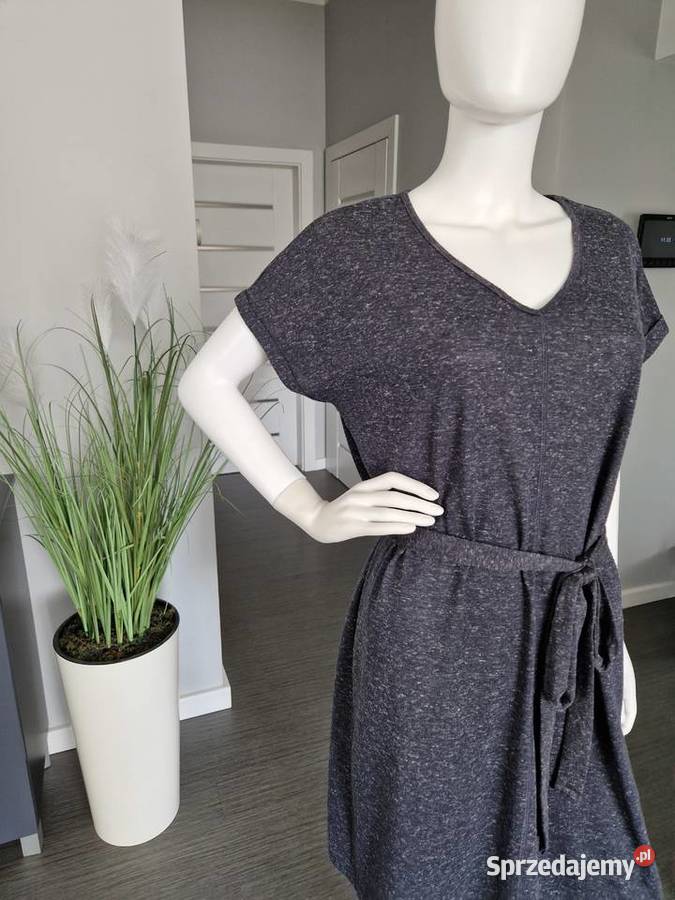 Sukienka z paskiem na lato Nowogard