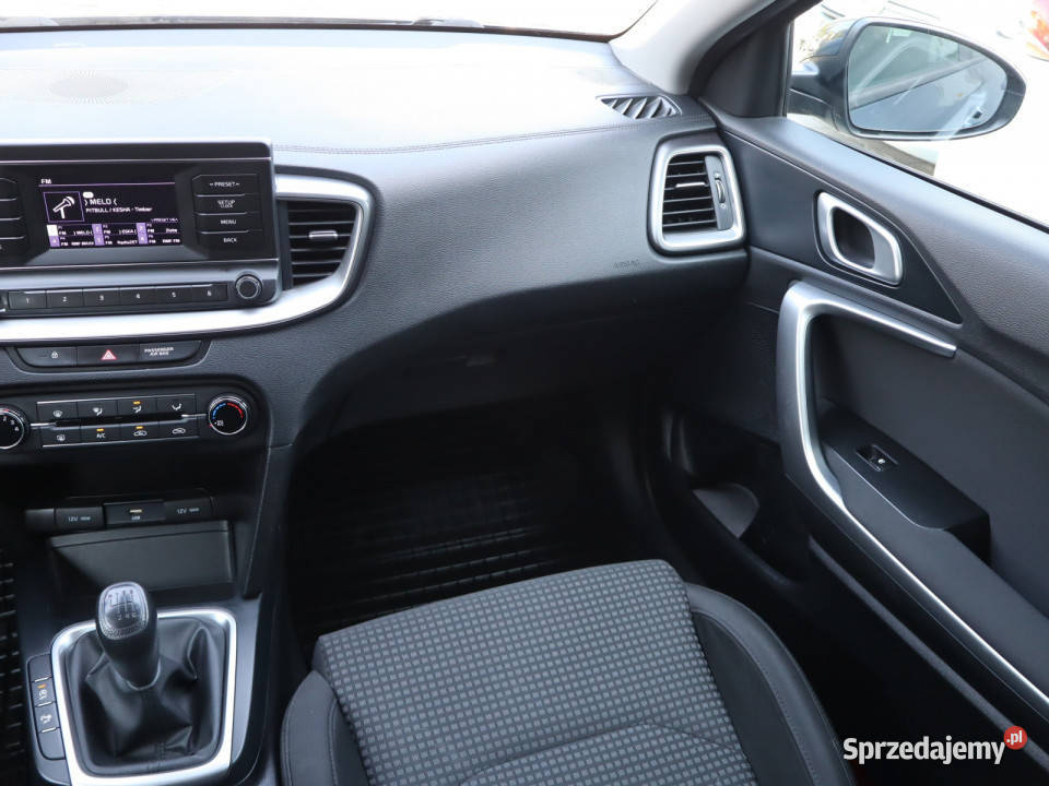 Kia Ceed 16 CRDi czujnik parkowania Katowice