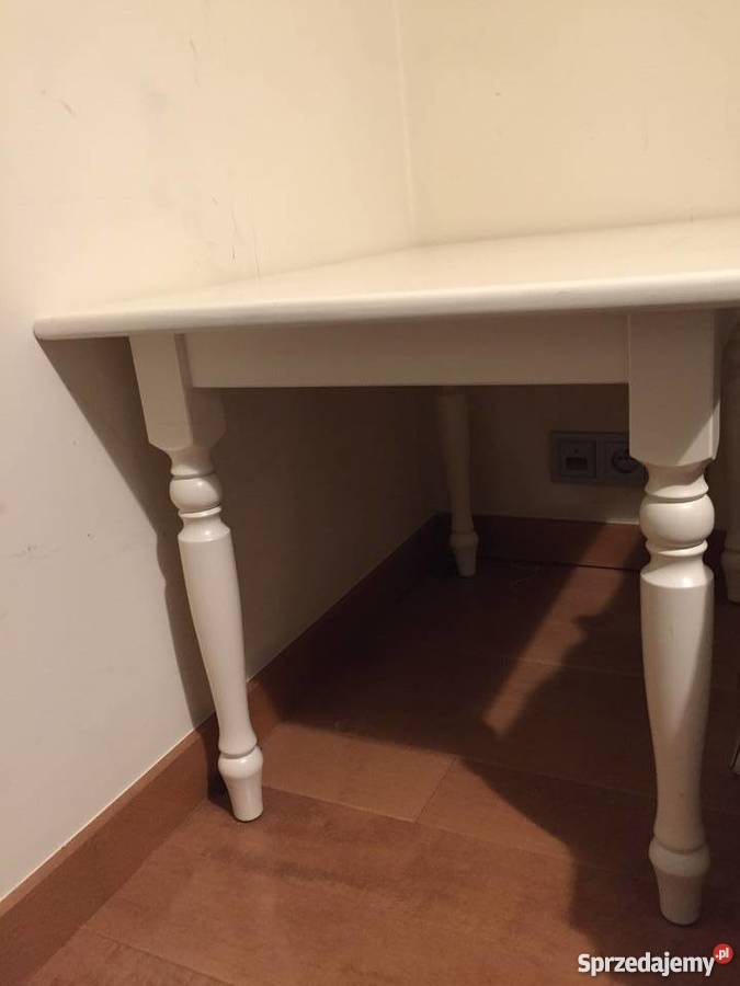 Piękny komplet mebli dziewczynki