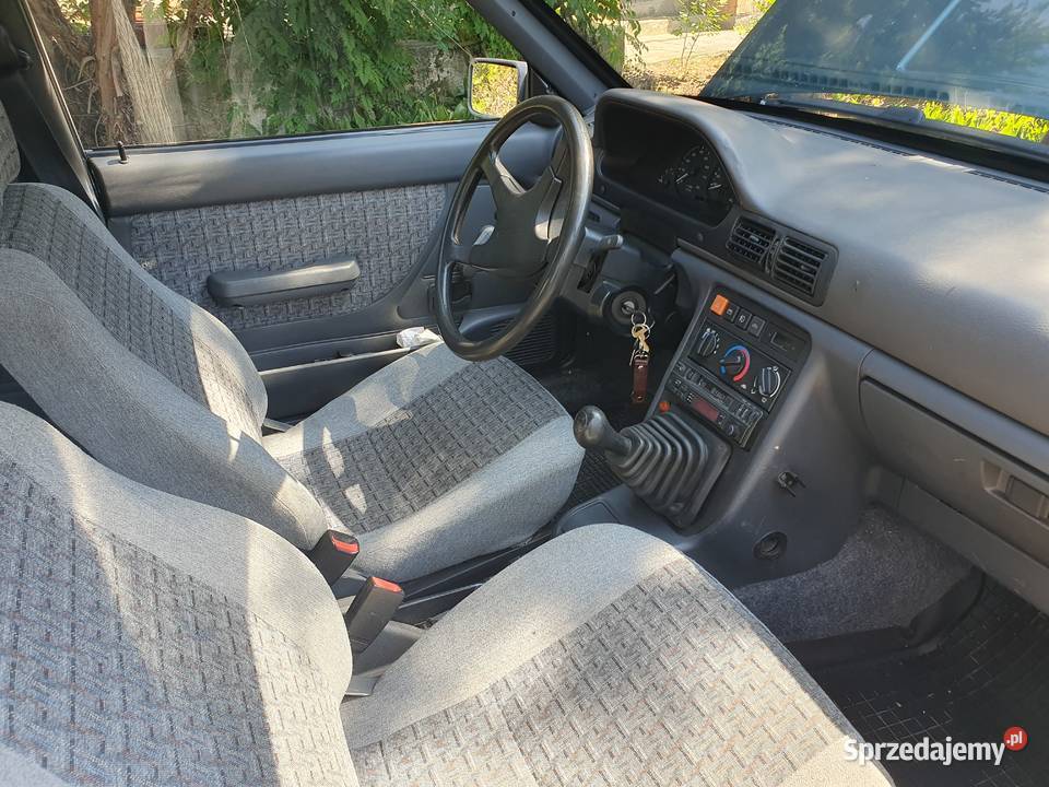 Polonez Caro Plus 16 benzyna gaz 2000 r