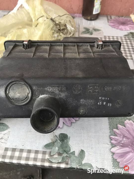 E30 BMW Obudowa filtra powietrza 16i 1996 Motoryzacja Bełchatów