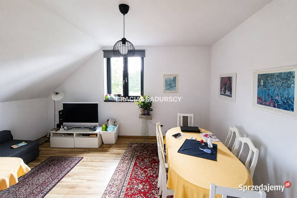 Ogłoszenie dom bliźniak 180m2 Cichawa Liczba pokoi 6