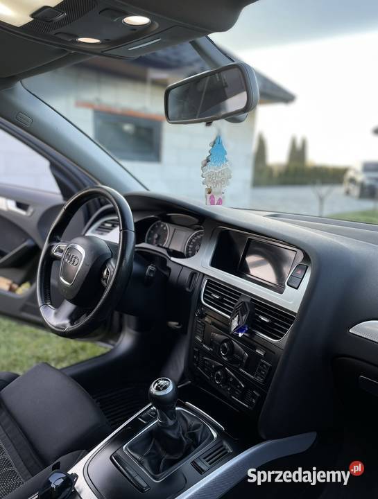 Audi A4 B8 20 TFSI 195 S line remoncie Bez wady Gromiec