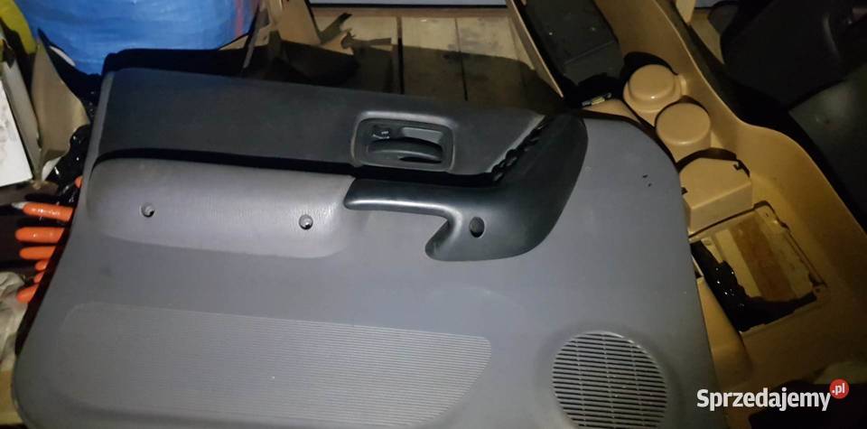 Boczki drzwi kierowcy jeep xj polift osobowe Łódź sprzedam