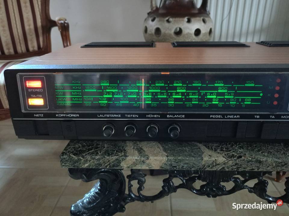 Zabytkowe Radio RFT Carats Hi Fi Vintage DDR Amplitunery Drawski Młyn