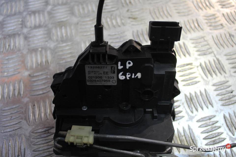 ZAMEK DRZWI LEWY PRZÓD 6 PIN OPEL CORSA D