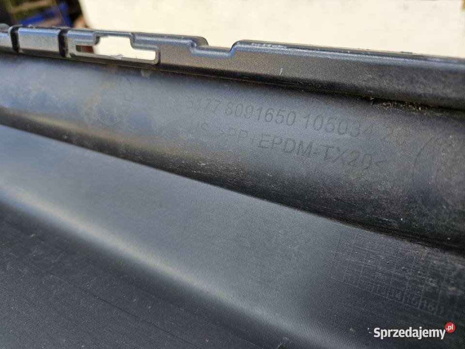 BMW X6 G06 MPAKIET LISTWA PROGOWA PRAWA PRÓG Międzychód