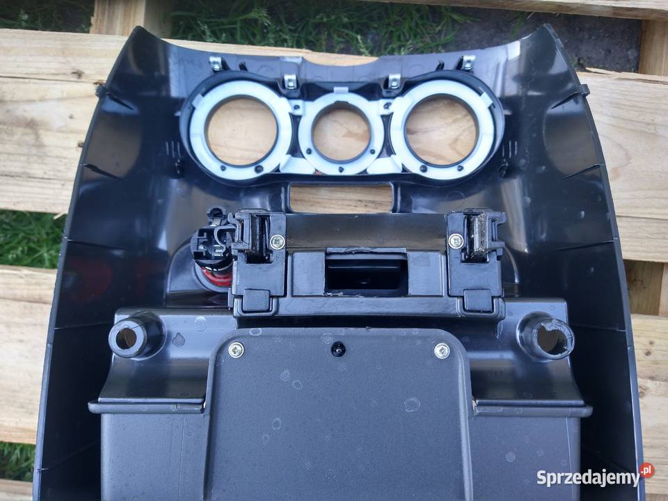 Panel Środkowy Konsola Popielniczka Gniazdo Fiat Wyposażenie wnętrza