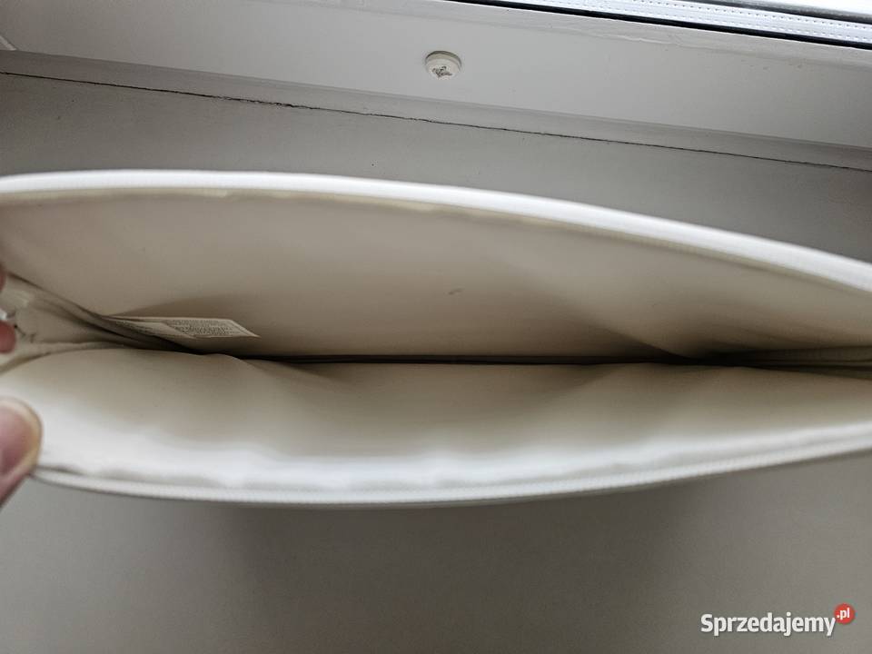 Sprzedam eleganckie białe nowe etui HP torby i pokrowce Kraków