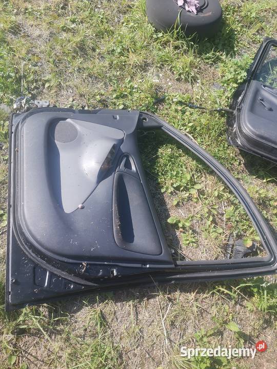 Drzwi prawy przód toyota Yaris Motoryzacja Czerwionka-Leszczyny