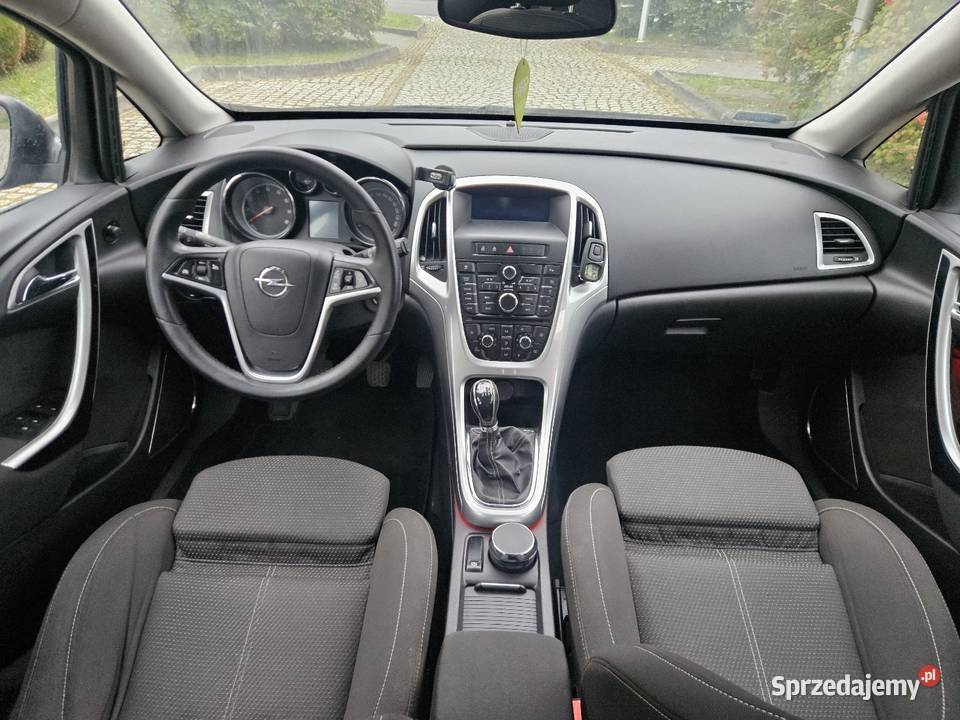 Opel Astra J 2010r 14TLPG 140 Klimatronik Alu 17