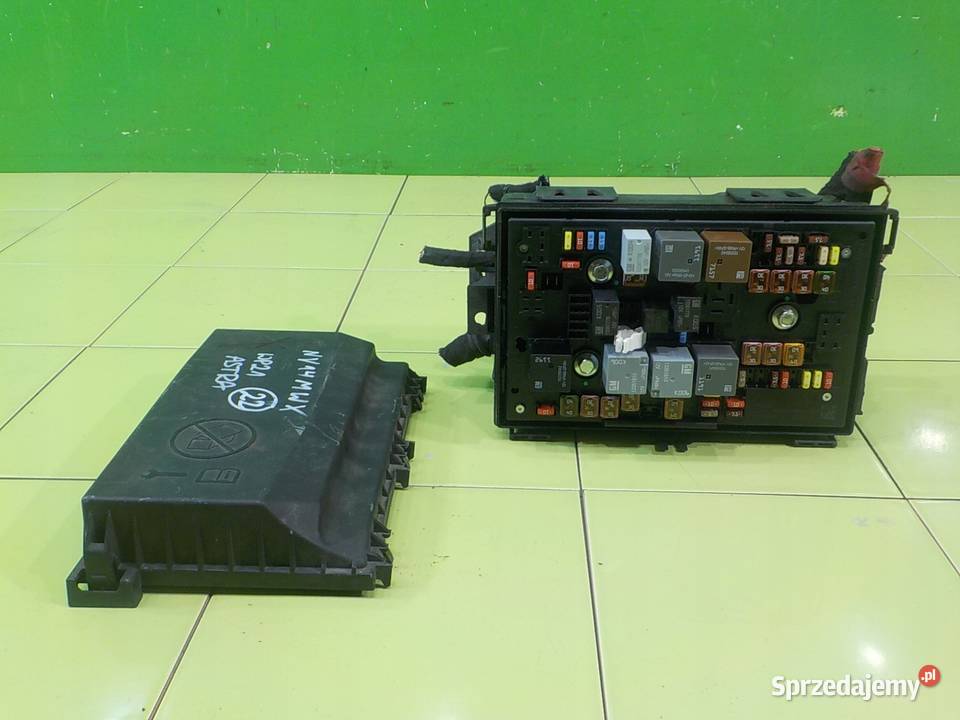 ASTRA J IV LIFT 14 T 14r HB 5D skrzynka Suków